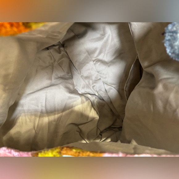 Wolf & Willa Emily carry all bag. Beautiful bag new with tags. - Picture 4 of 9